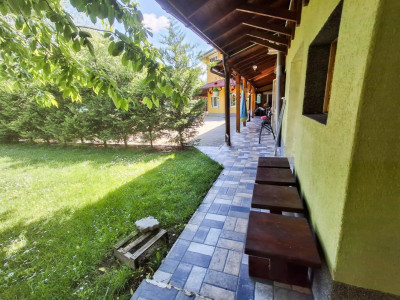 Casa individuala cu 8 camere si teren de 832 mp de vanzare, zona Girocului imagine mica 37, foxfort.ro