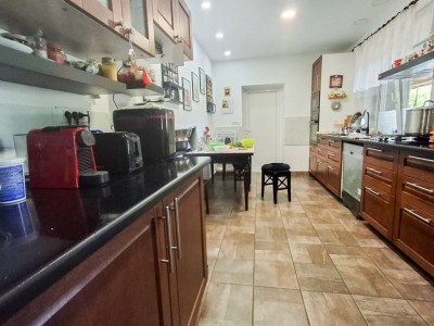 Casa individuala cu 8 camere si teren de 832 mp de vanzare, zona Girocului imagine mica 8, foxfort.ro