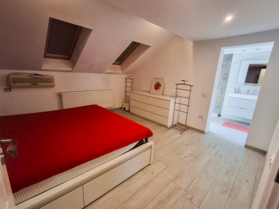 Casa individuala cu 8 camere si teren de 832 mp de vanzare, zona Girocului imagine mica 24, foxfort.ro