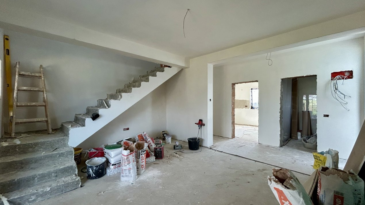 Duplex de vanzare cu 3 camere si toate utilitatile - Sanandrei 2, foxfort.ro