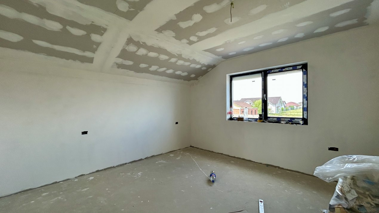 Duplex de vanzare cu 3 camere si toate utilitatile - Sanandrei 6, foxfort.ro