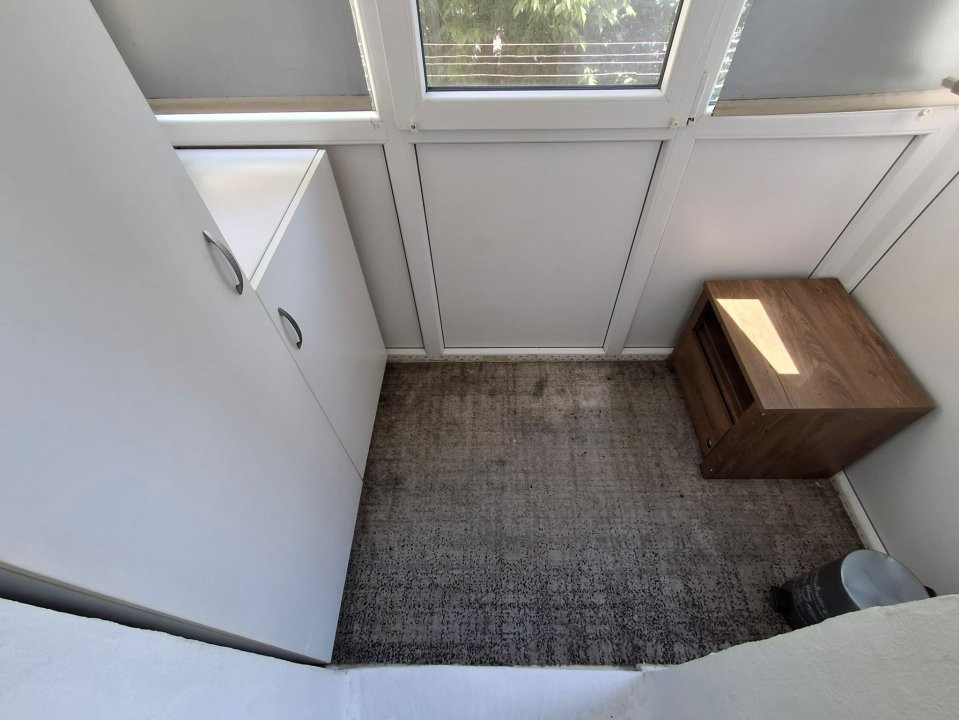 Apartament cu 3 camere de inchiriat in Timisoara, zona Sagului 5, foxfort.ro