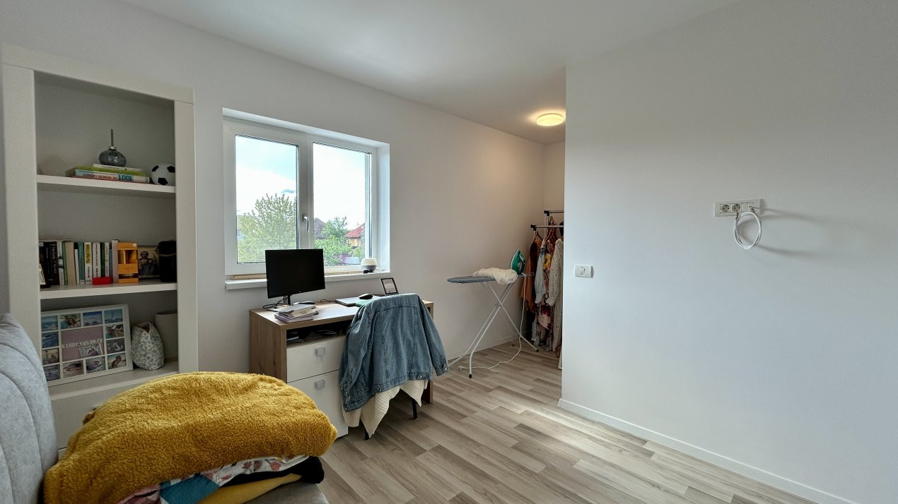 Duplex cu 3 camere, mobilat si utilat de vanzare in Sanandrei 11, foxfort.ro
