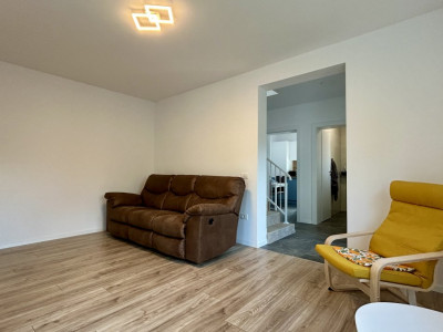 Duplex cu 3 camere, mobilat si utilat de vanzare in Sanandrei imagine mica 17, foxfort.ro