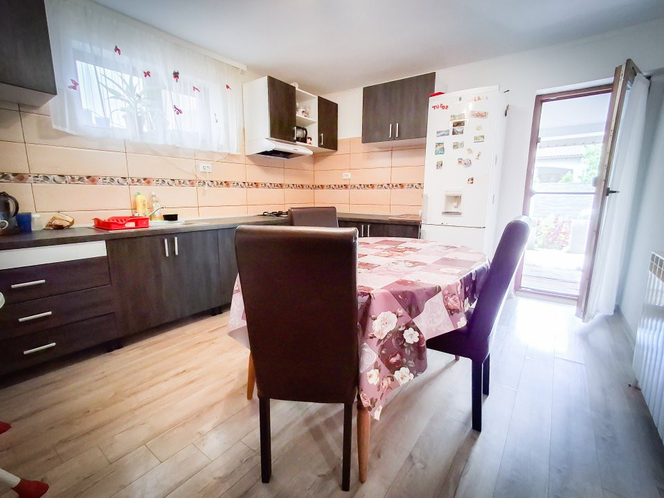 COMISION 0% OFERTA VERII! Casa individuala cu 6 camere de vanzare in Giroc  4, foxfort.ro