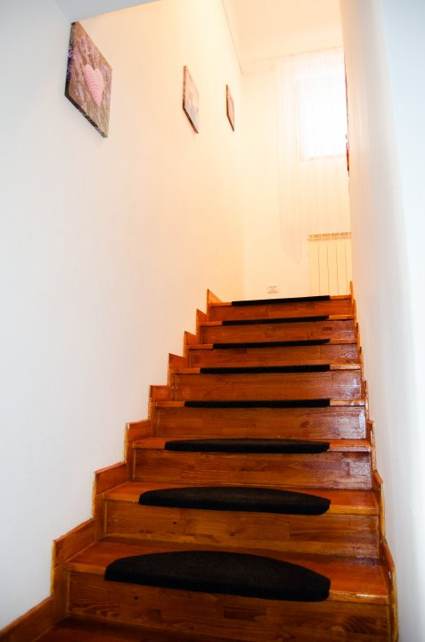 COMISION 0% OFERTA VERII! Casa individuala cu 6 camere de vanzare in Giroc  20, foxfort.ro