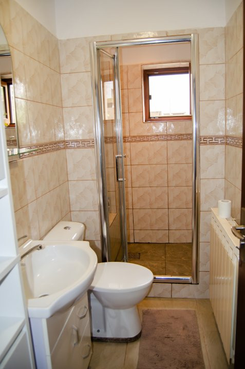 COMISION 0% OFERTA VERII! Casa individuala cu 6 camere de vanzare in Giroc  30, foxfort.ro