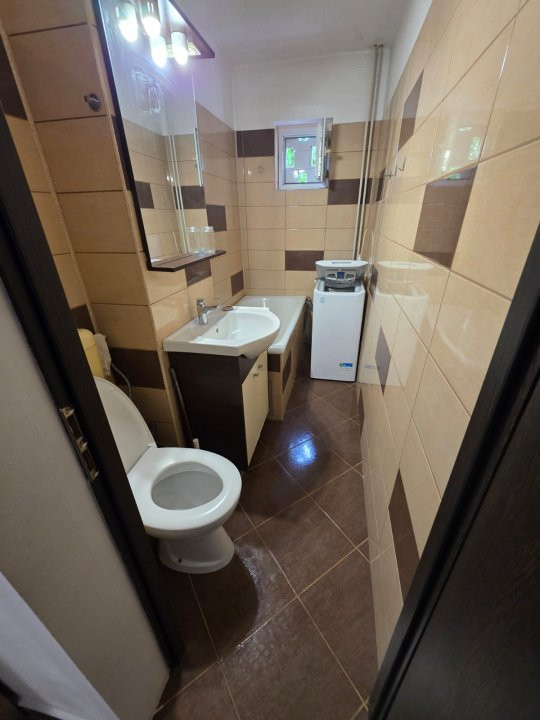 Apartament 2 camere de inchiriat, zona Dacia 8, foxfort.ro