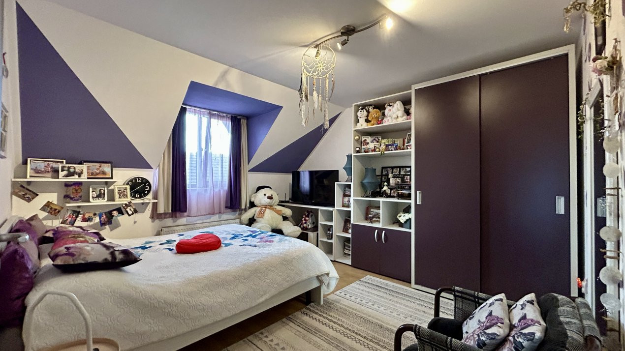 COMISION 0% Casa individuala 4 camere utilata, cu garaj dublu - Giarmata 8, foxfort.ro