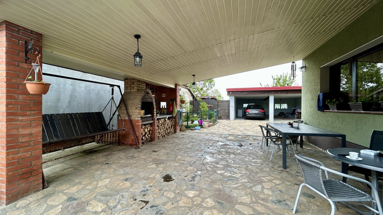 COMISION 0% Casa individuala 4 camere utilata, cu garaj dublu - Giarmata 33, foxfort.ro