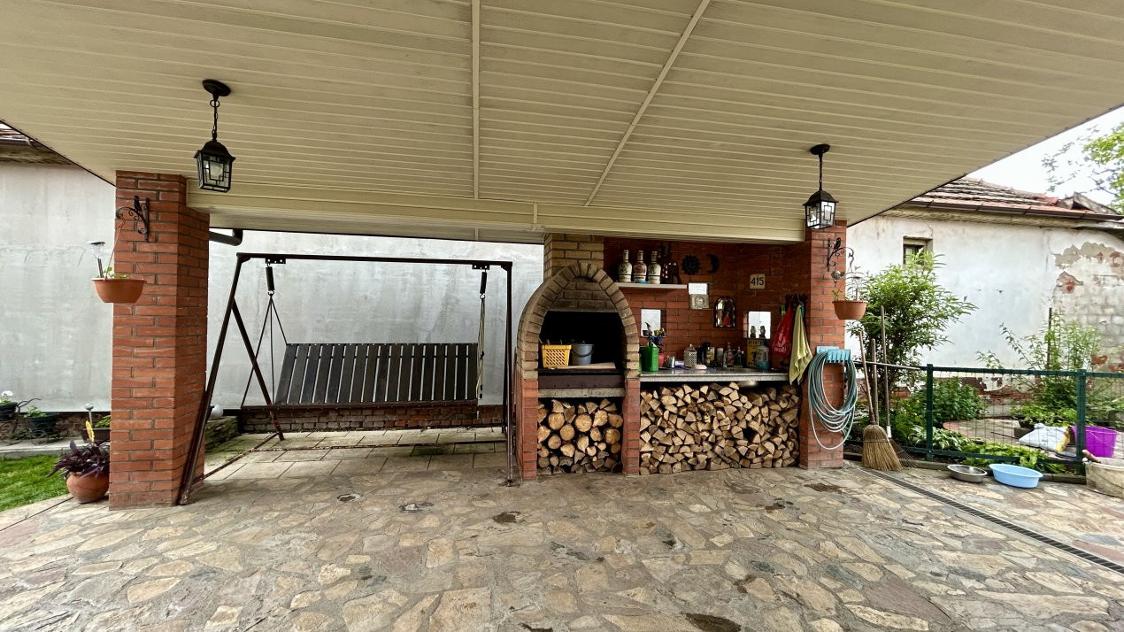 COMISION 0% Casa individuala 4 camere utilata, cu garaj dublu - Giarmata 34, foxfort.ro