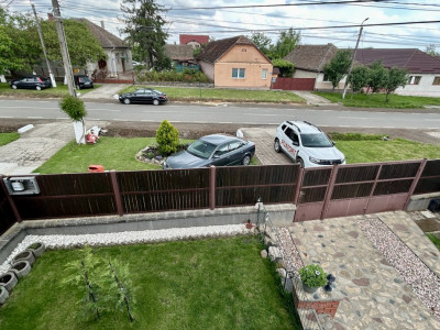 COMISION 0% Casa individuala 4 camere utilata, cu garaj dublu - Giarmata imagine mica 19, foxfort.ro