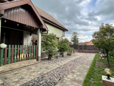 COMISION 0% Casa individuala 4 camere utilata, cu garaj dublu - Giarmata imagine mica 29, foxfort.ro