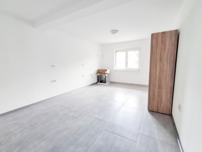 Inchiriere spatiu comercial pretabil pentru birouri/afterschool imagine mica 3, foxfort.ro