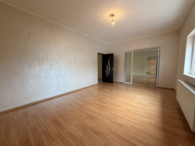 Zona Centrala, Casa individuala 510 mp, pretabila activitati diverse imagine mica 12, foxfort.ro