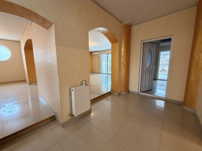 Zona Centrala, Casa individuala 510 mp, pretabila activitati diverse imagine mica 17, foxfort.ro