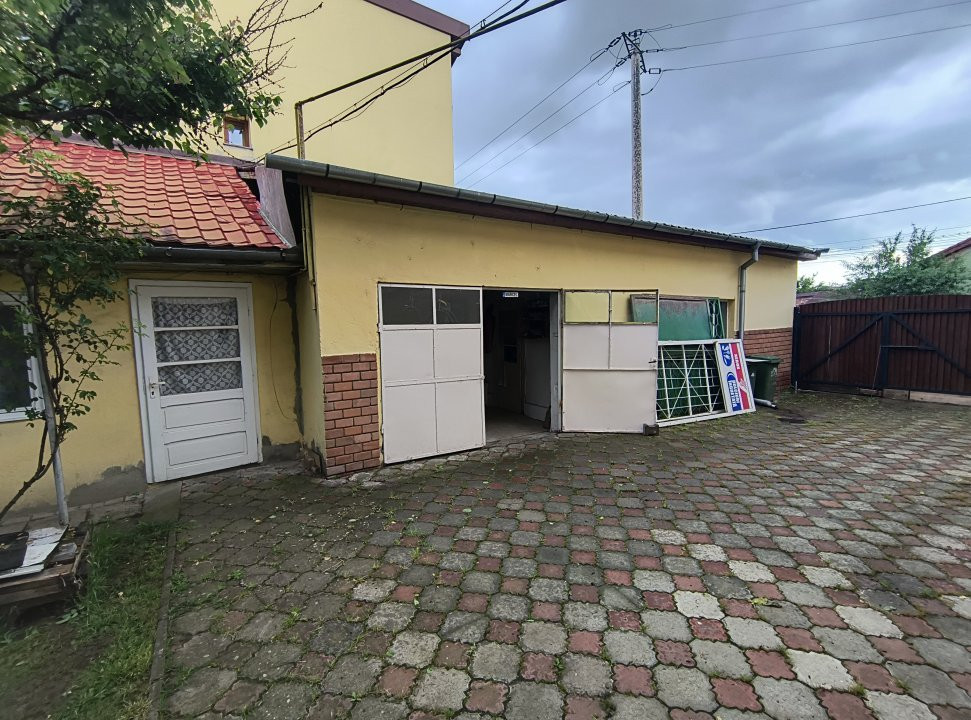 Spatiu comercial + casa individuala 3 camere, garaj dublu, Freidorf 27, foxfort.ro