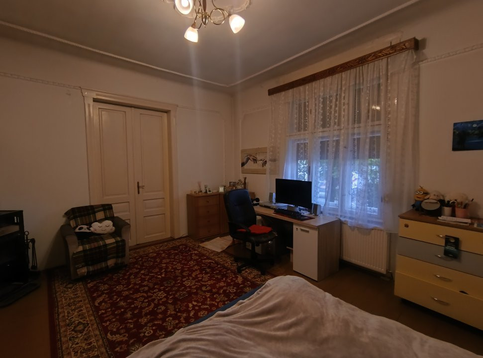 Casa individuala 3 camere, garaj + Spatiu comercial, Freidorf 30, foxfort.ro