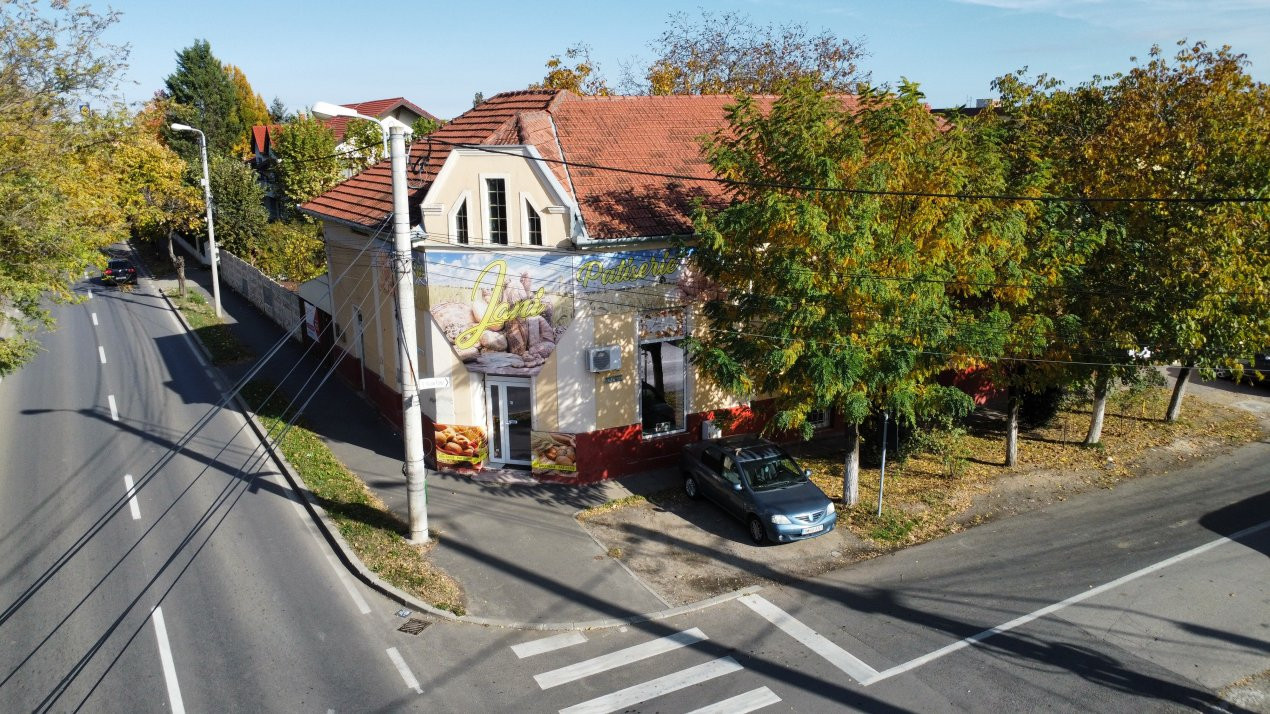 Casa individuala 3 camere, garaj + Spatiu comercial, Freidorf 3, foxfort.ro