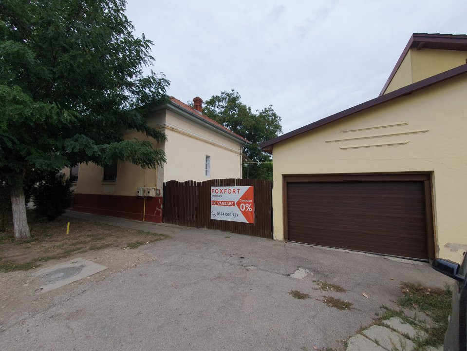 Casa individuala 3 camere, garaj + Spatiu comercial, Freidorf 6, foxfort.ro