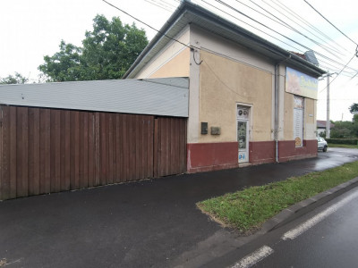 Spatiu comercial + casa individuala 3 camere, garaj dublu, Freidorf imagine mica 12, foxfort.ro