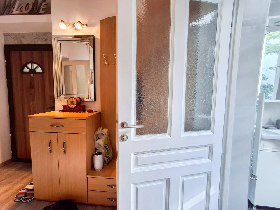 Apartament cu 3 camere de inchiriat in Timisoara, zona Take Ionescu 11, foxfort.ro
