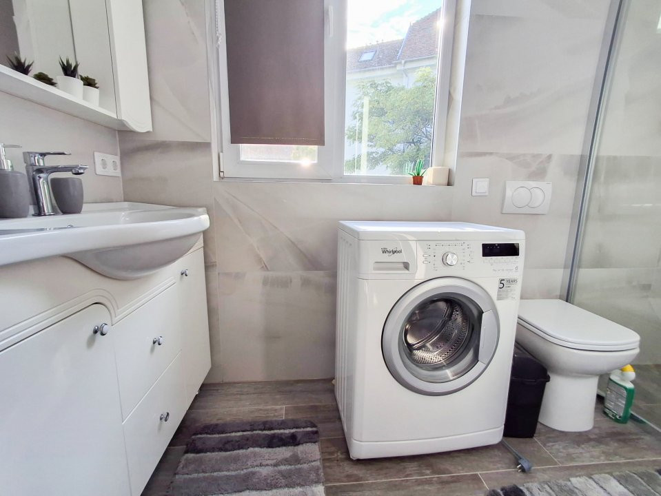 Apartament cu 3 camere de inchiriat in Timisoara, zona Take Ionescu 12, foxfort.ro