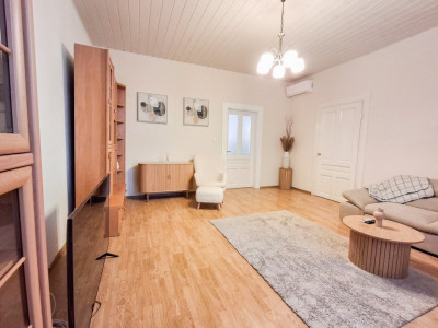 Apartament cu 3 camere de inchiriat in Timisoara, zona Take Ionescu imagine mica 2, foxfort.ro