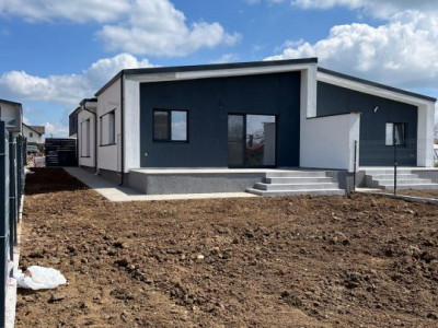 COMISION 0% Duplex cu 3 camere si teren de 360 mp, zona Giarmata imagine mica 9, foxfort.ro