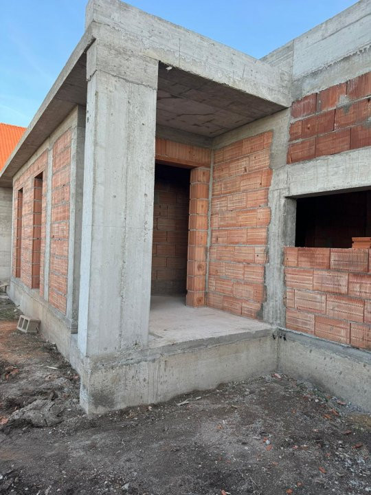 Casa cu 3 camere pe parter, la rosu in Remetea Mare 6, foxfort.ro