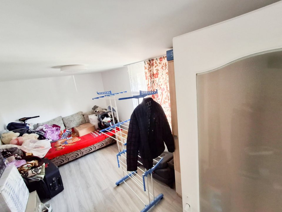 Casa individuala cu 5 camere de vanzare in Timisoara, zona Lunei 9, foxfort.ro