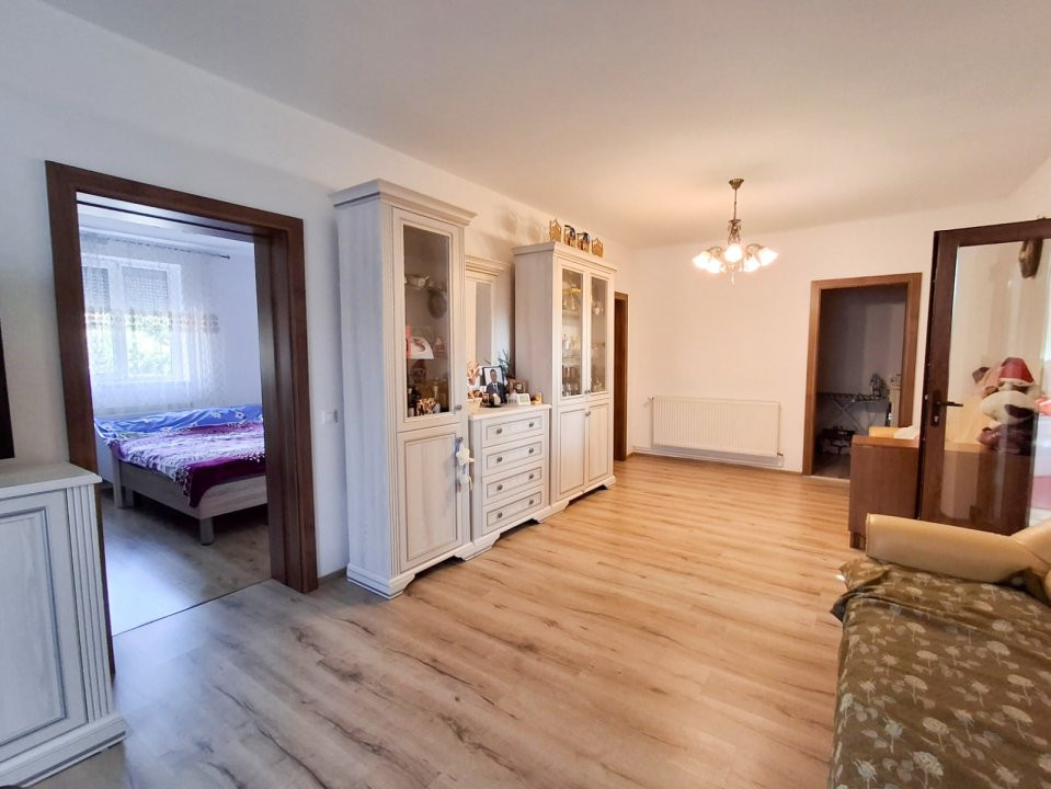 Casa individuala cu 5 camere de vanzare in Timisoara, zona Lunei 2, foxfort.ro