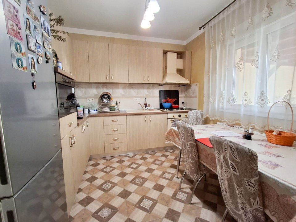 Casa individuala cu 5 camere de vanzare in Timisoara, zona Lunei 5, foxfort.ro