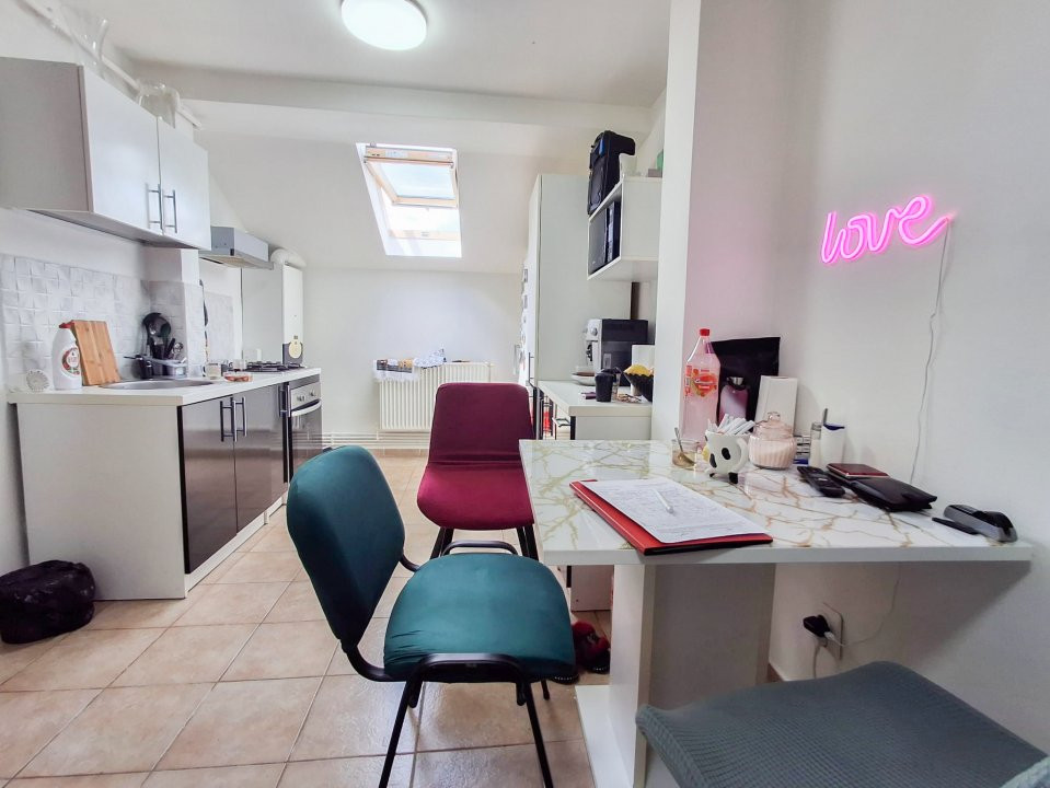 Apartament cu 2 camere de vanzare in Timisoara, zona Girocului 6, foxfort.ro
