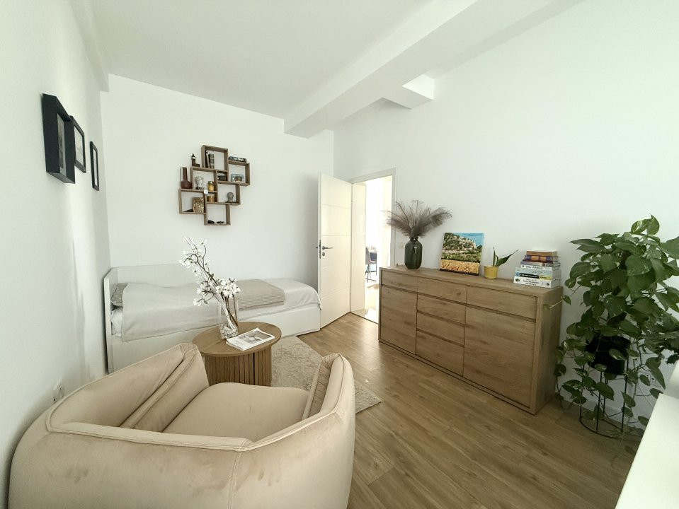 COMISION 0%- Apartament cu 3 camere, mobilat, 2 locuri de parcare, in Dumbravita 9, foxfort.ro