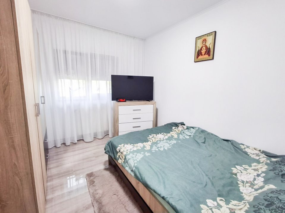 Apartament cu 3 camere de vanzare in Timisoara, zona Lipovei 3, foxfort.ro