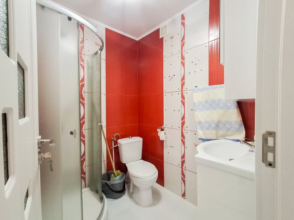 Apartament cu 3 camere de vanzare in Timisoara, zona Lipovei 10, foxfort.ro
