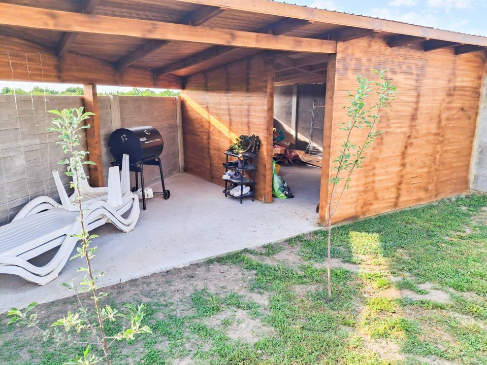 Casa tip duplex cu 3 camere de vanzare in Bucovat 19, foxfort.ro