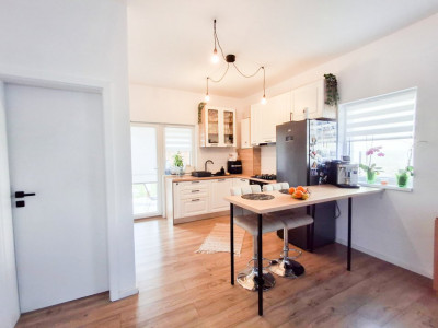 Casa tip duplex cu 3 camere de vanzare in Bucovat imagine mica 3, foxfort.ro