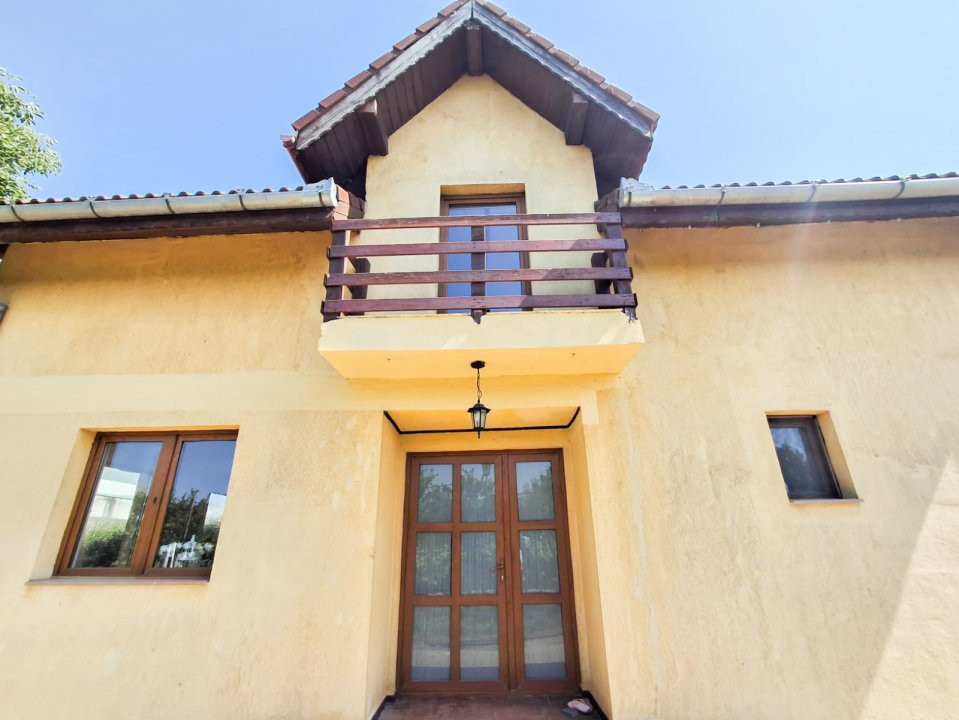 Casa individuala cu 4 camere de vanzare in Giarmata, zona Nord-Vest 21, foxfort.ro