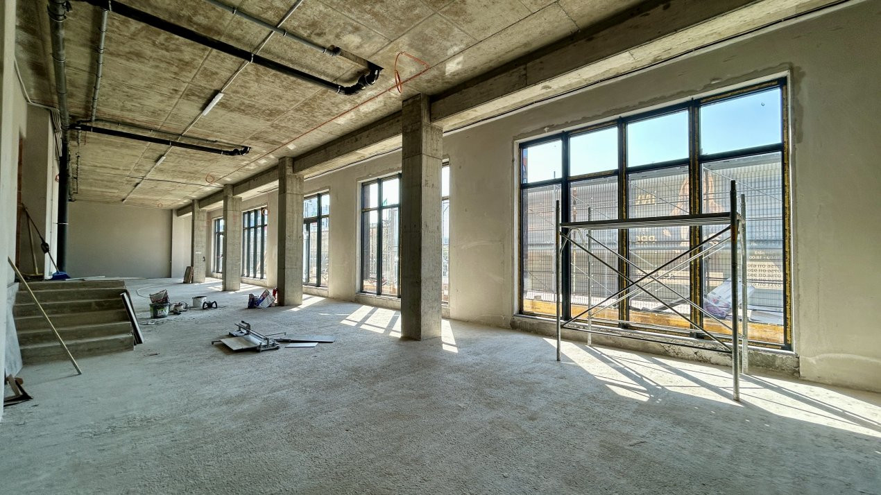 COMISION 0% Spatiu comercial 245 mp cu vad bun, zona Torontalului 2, foxfort.ro