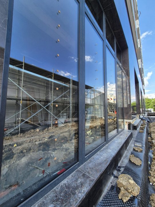 COMISION 0% Spatiu comercial 245 mp cu vad bun, zona Torontalului 3, foxfort.ro