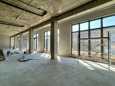 COMISION 0% Spatiu comercial 245 mp cu vad bun, zona Torontalului imagine mica 2, foxfort.ro