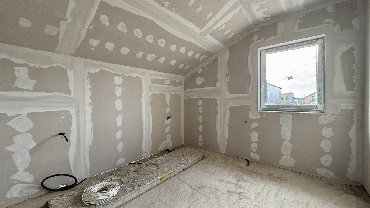 Comision 0% Duplex 4 camere cu izolatie dubla si toate utilitatile - Ghiroda 7, foxfort.ro