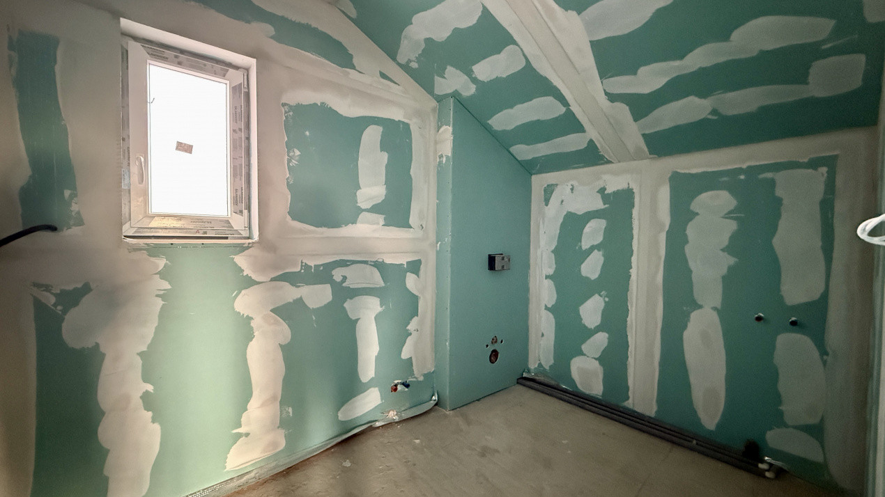 Comision 0% Duplex 4 camere cu izolatie dubla si toate utilitatile - Ghiroda 14, foxfort.ro