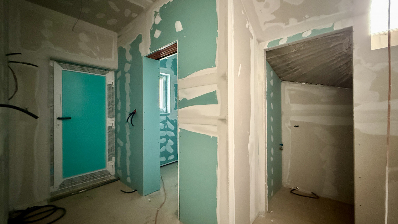 Comision 0% Duplex 4 camere cu izolatie dubla si toate utilitatile - Ghiroda 15, foxfort.ro