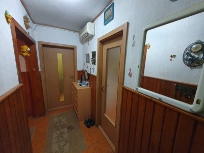 Apartament cu 3 camere decomandat - zona Dambovita imagine mica 10, foxfort.ro