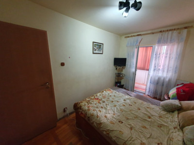 Apartament cu 3 camere decomandat - zona Dambovita imagine mica 21, foxfort.ro