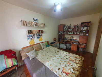 Apartament cu 3 camere decomandat - zona Dambovita imagine mica 22, foxfort.ro