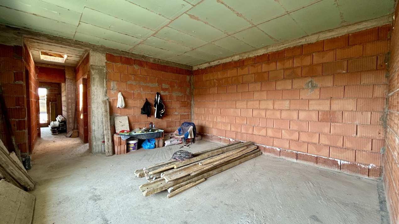 Duplex cu 4 camere de vanzare + 2 locuri de parcare in Sanandrei  3, foxfort.ro